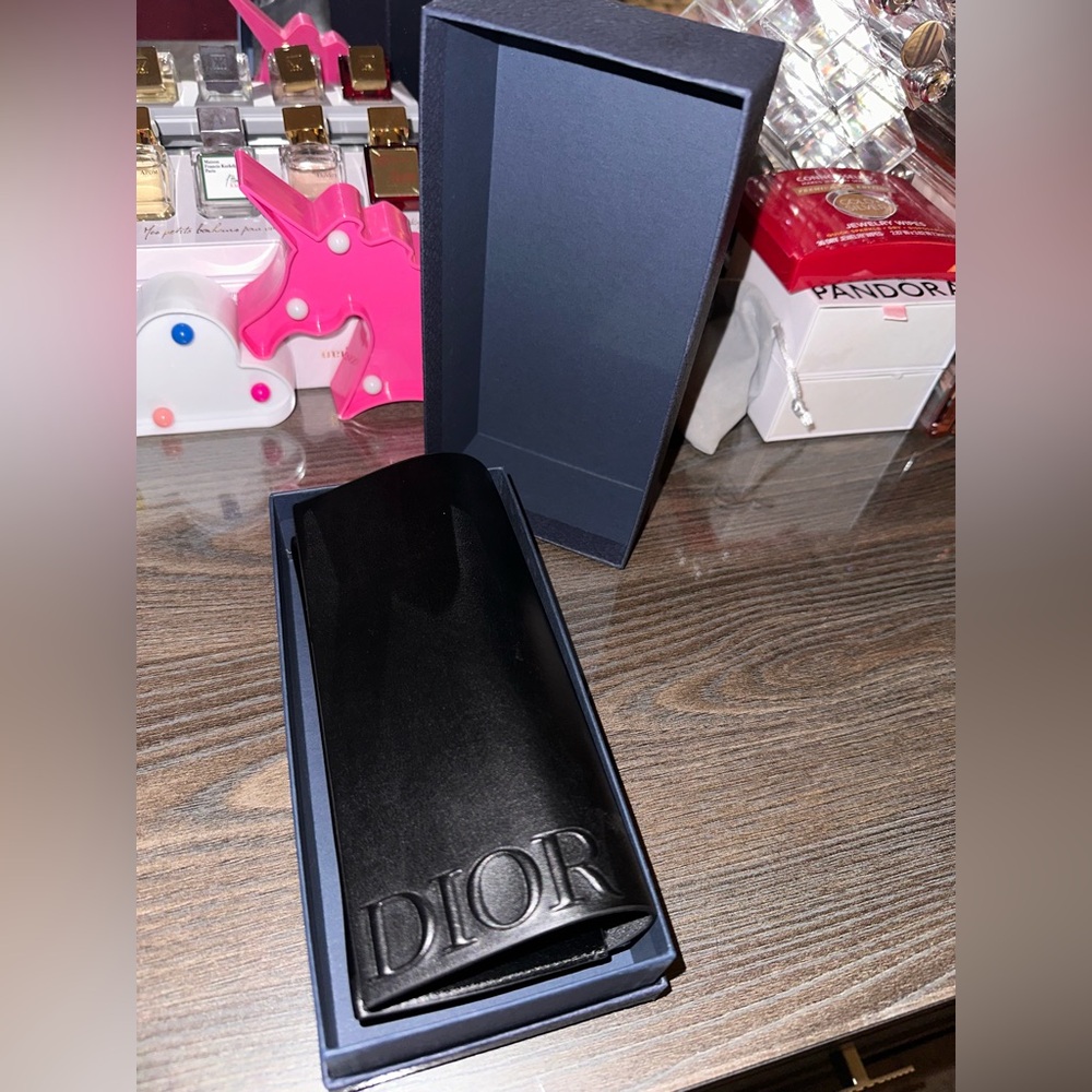 Dior Exclusive CD Diamond S21 Glasses Case Only - Picture 5 of 7
